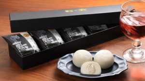 【今季初登場】蔵王チーズボールブラックペッパー！ピリリとした辛さがクセになる！